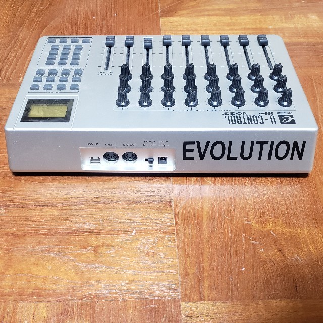 Evolution UC-33 MIDIコントローラー 動作品 Evolution UC-33e MIDI