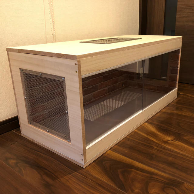 ハリネズミ用 木製ケージ 新品未使用 カスタムベースにどうぞ ペット用品