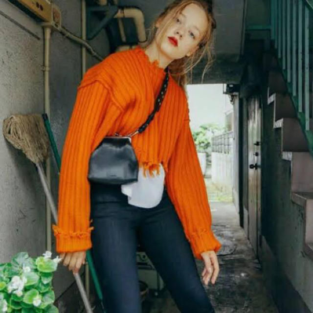 PERVERZEウールニット帽 黒・オレンジ perverze ニット オレンジ