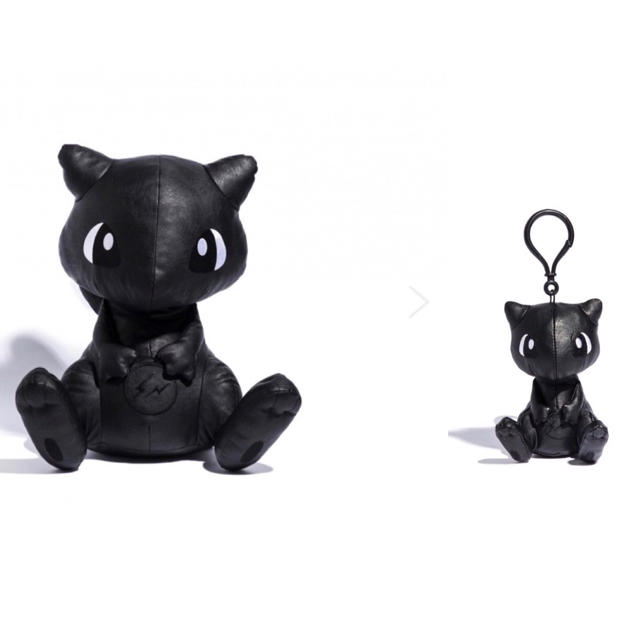 大小 ミュウ FRAGMENT THUNDERBOLT ポケモン ぬいぐるみ