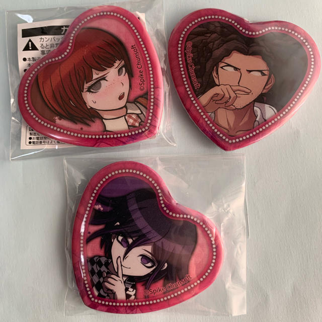 ニューダンガンロンパV3 王馬小吉 ハート型 缶バッジ テレ顔