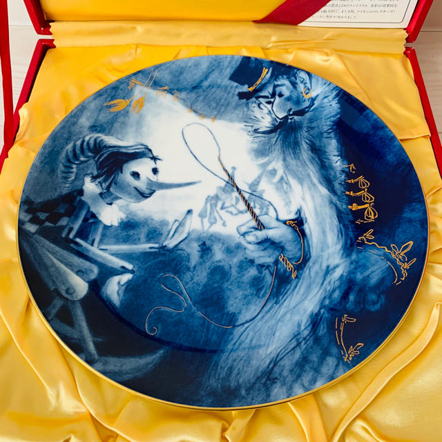 マイセン Meissen イヤープレート ピノキオ 1985年 飾り皿 フック付 25.5cm