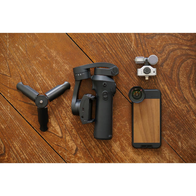 iPhone 17 Pro 6.3インチ用 マグネットスリムケース