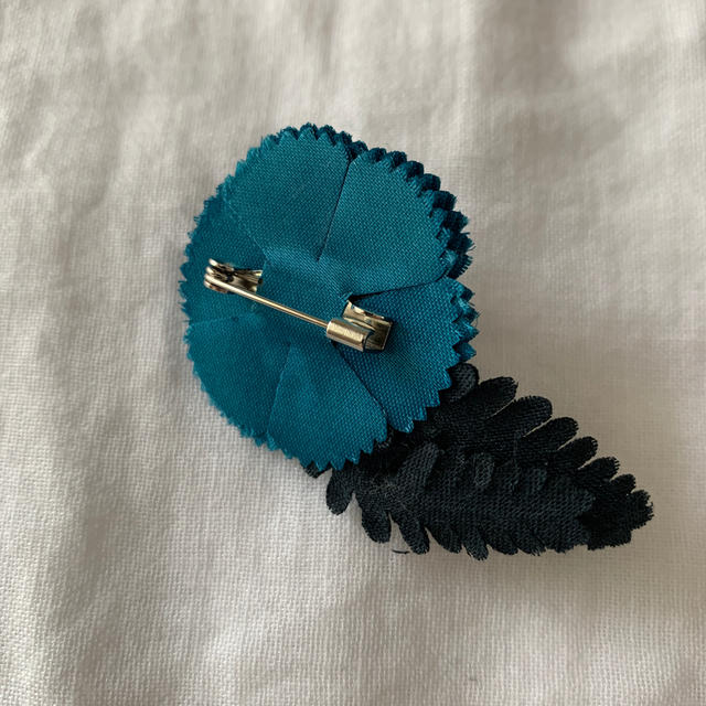 mina perhonen - ミナペルホネン joy ブローチの通販 by コウ's shop