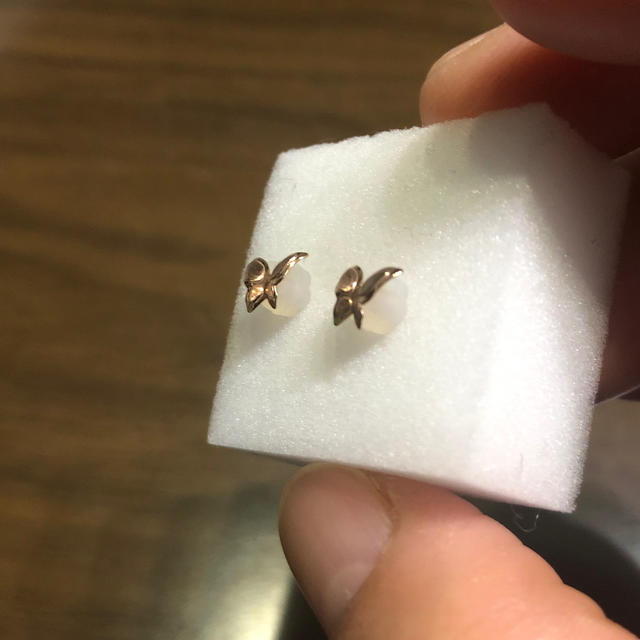 美品】TSUTSUMI 10金 YG 蝶モチーフ ピアス K10イエローゴールド