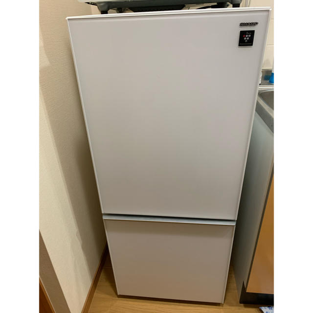 シャープ ノンフロン冷凍冷蔵庫 SJ-GD14C-W