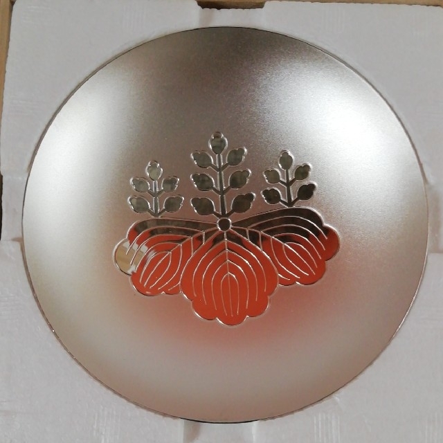 内閣総理大臣 銀杯 銀杯(贈 内閣総理大臣) 銀杯 内閣総理大臣贈 木箱