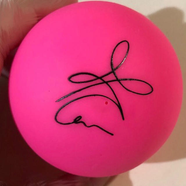 BIGBANG - G-DRAGON ジヨン サインボールの通販 by ®️ ※プロフ必読