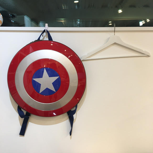 キャプテン・アメリカ シールドバッグ ダメージバージョン MARVEL
