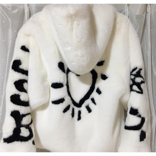 プロフィール必読…】 J.S.B. LOVE フェイクファーパーカー L