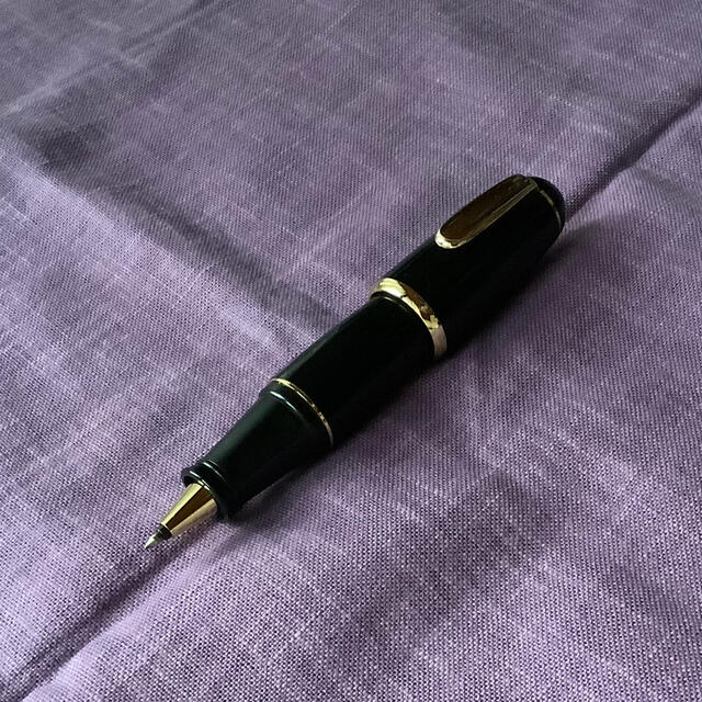 トンボ鉛筆 - TOMBOW ZOOM ズーム 828bw エッグ ボールペンの通販 by