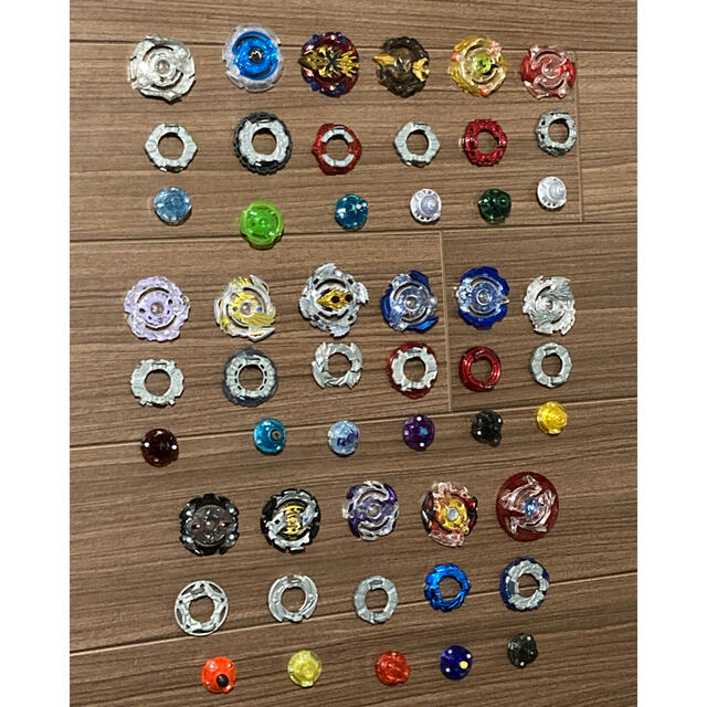 ベイブレードバースト 引退品 まとめ売り ベイブレードバースト 引退品