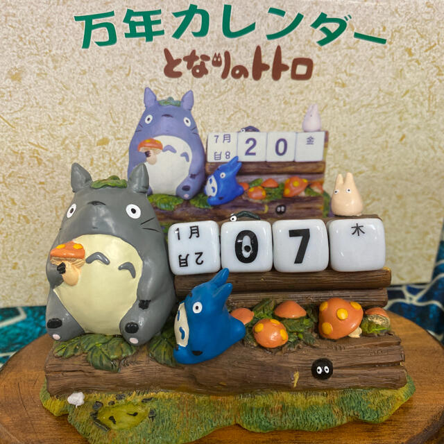 未使用 スタジオジブリ となりのトトロ カレンダー スタンド 置物