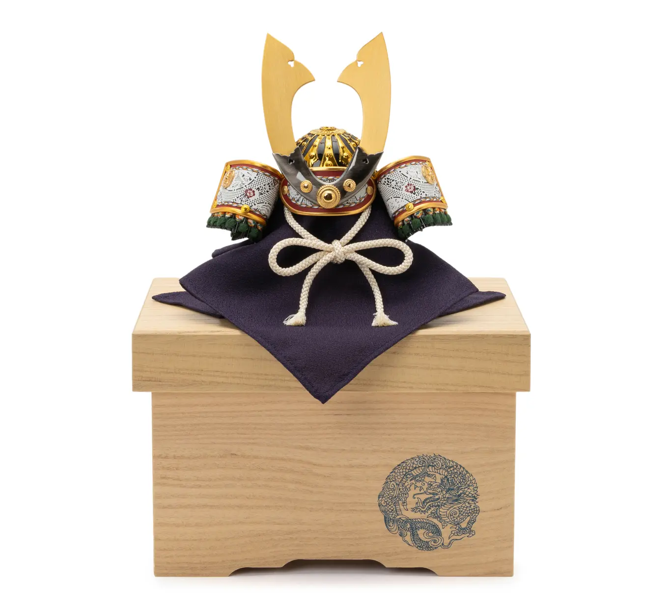 五月人形「深緑に橙色の兜（収納タイプ）（WEB限定）」｜五月人形の