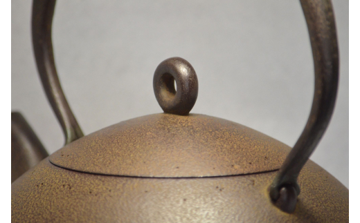 宝珠形鉄瓶 （大）【田山鐵瓶工房】／ 南部鉄器 鉄器 工芸 工芸品 伝統