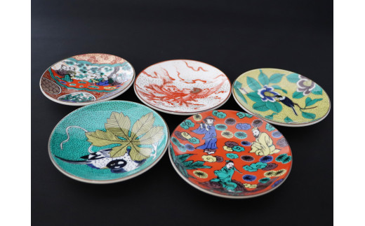 中川芳麿】九谷焼の伝統 日本の名窯 九谷 中川芳麿作 錦牡丹孔雀絵