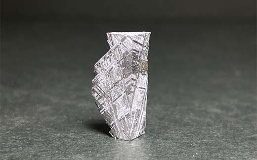 ☆クリスマス特価☆ 希少 鉄隕石・ムオニオナルスタ 磁石に付く