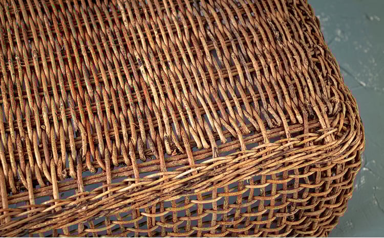 若畑創作館 あけび蔓「スクエアバスケット」（大） - 岩手県西和賀町