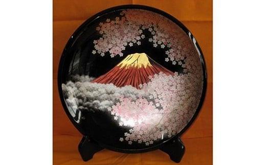 輪島塗〈大藤漆器店〉飾皿 尺 桜に富士沈金［髙島屋選定品］ - 石川県