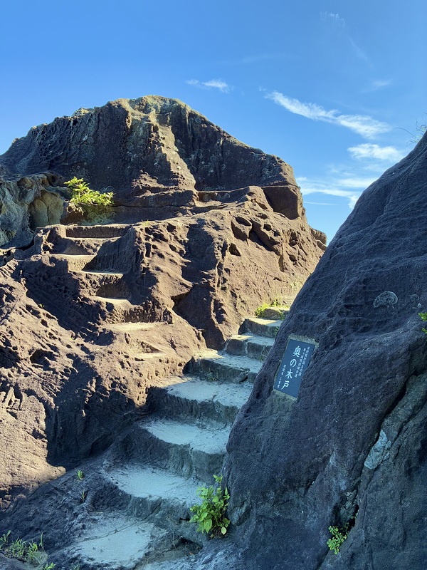 鬼ヶ城の写真：城址南側（七里御浜）の眺望［弥一左衛門さん］ - 攻城団