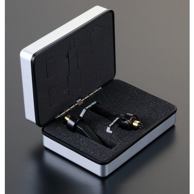 樽屋レコード針Tw-08M黒針(ケース付2本セット)