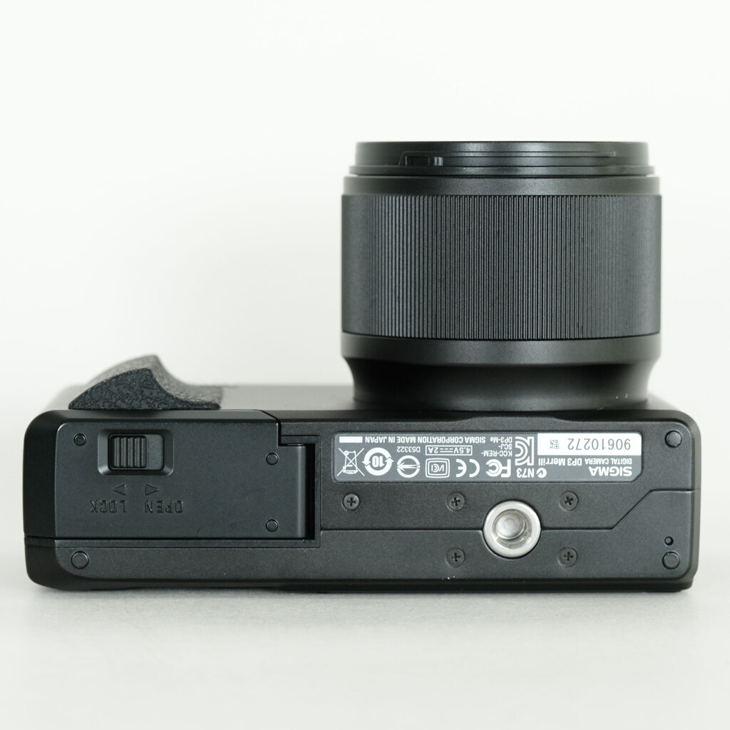 よ*ー様 再オークションSIGMA dp3 Merrill 美品 バッテリー5個 rowa_np-70