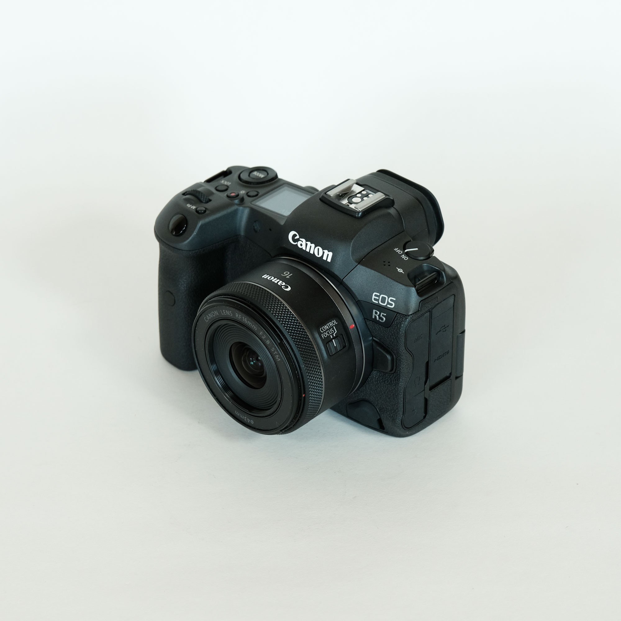 Canon RF16mm F2.8 STMを徹底解説｜旅行・スナップ・Vlogに最適な超