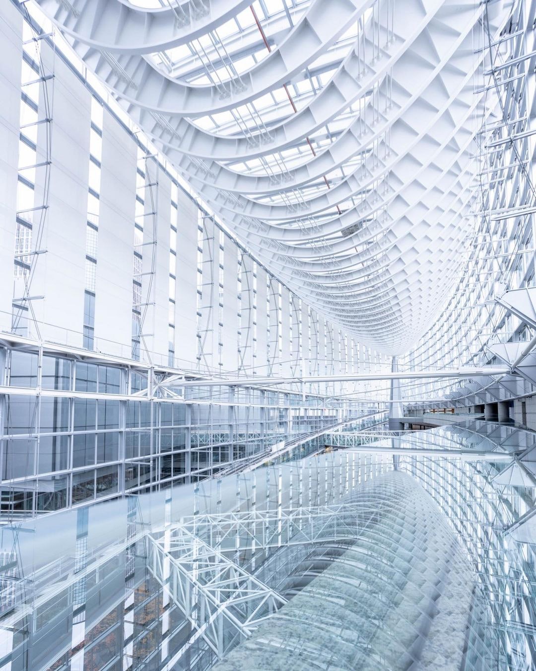 Canon EF17-40mm F4L USMを徹底解説。作例からレビューまで | ONE