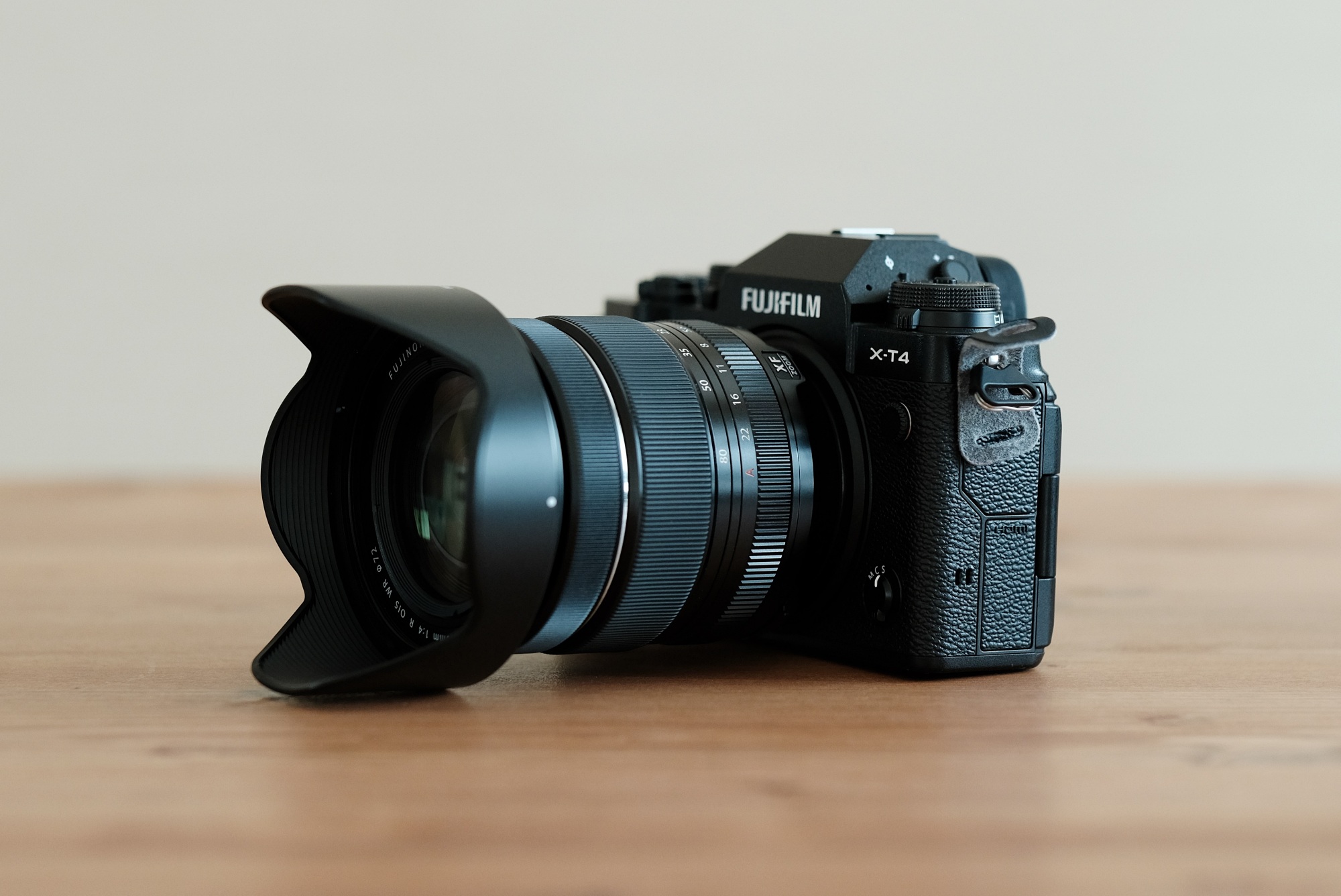 FUJIFILM X-T4を徹底解説。作例からおすすめレンズまで | ONE SCENE