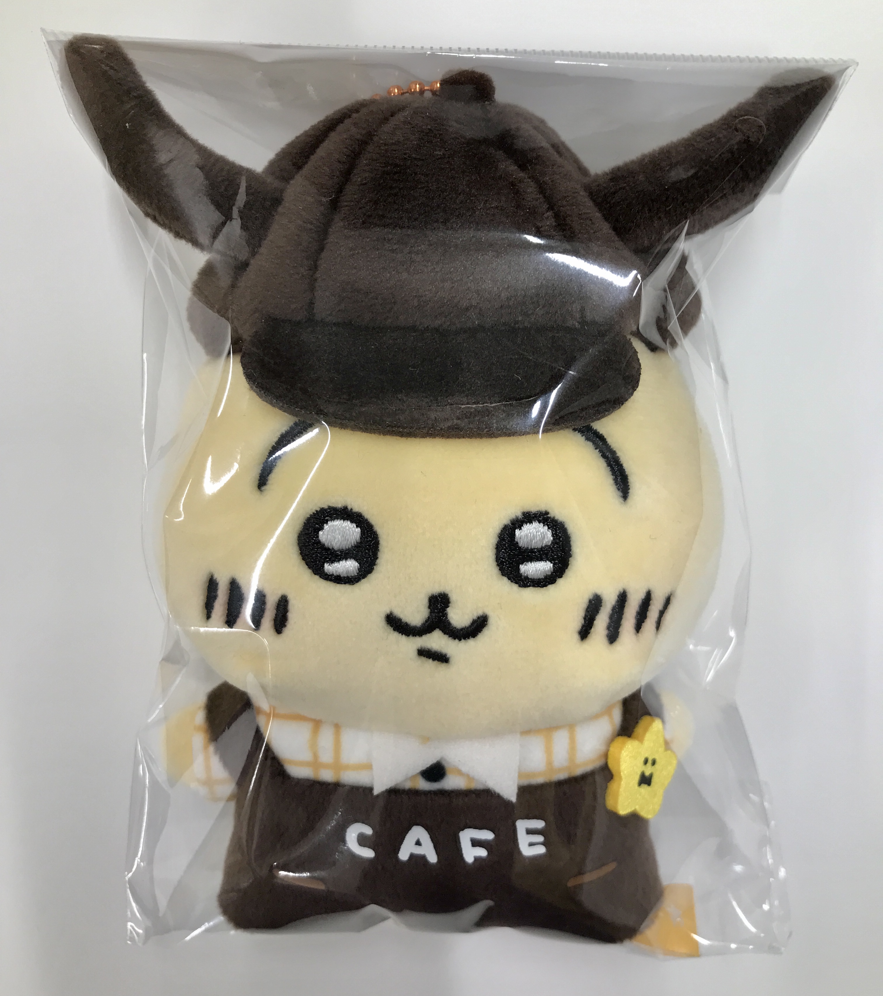 レア‼︎ ちいかわ 美品 うさぎ カフェの店員さんマスコット ぬいぐるみ