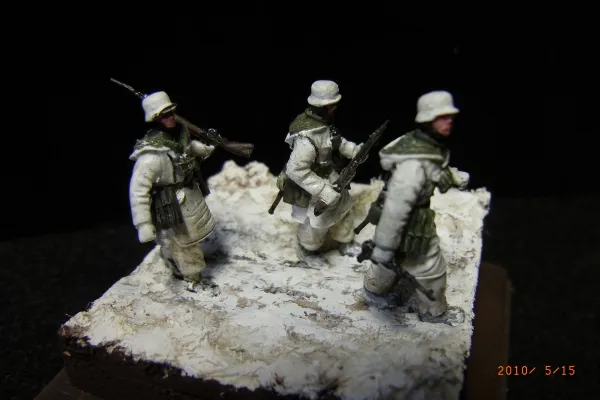 1/72 ドイツ兵(冬季装備)｜ジオラマ・ヴィネット｜プラモデル・模型