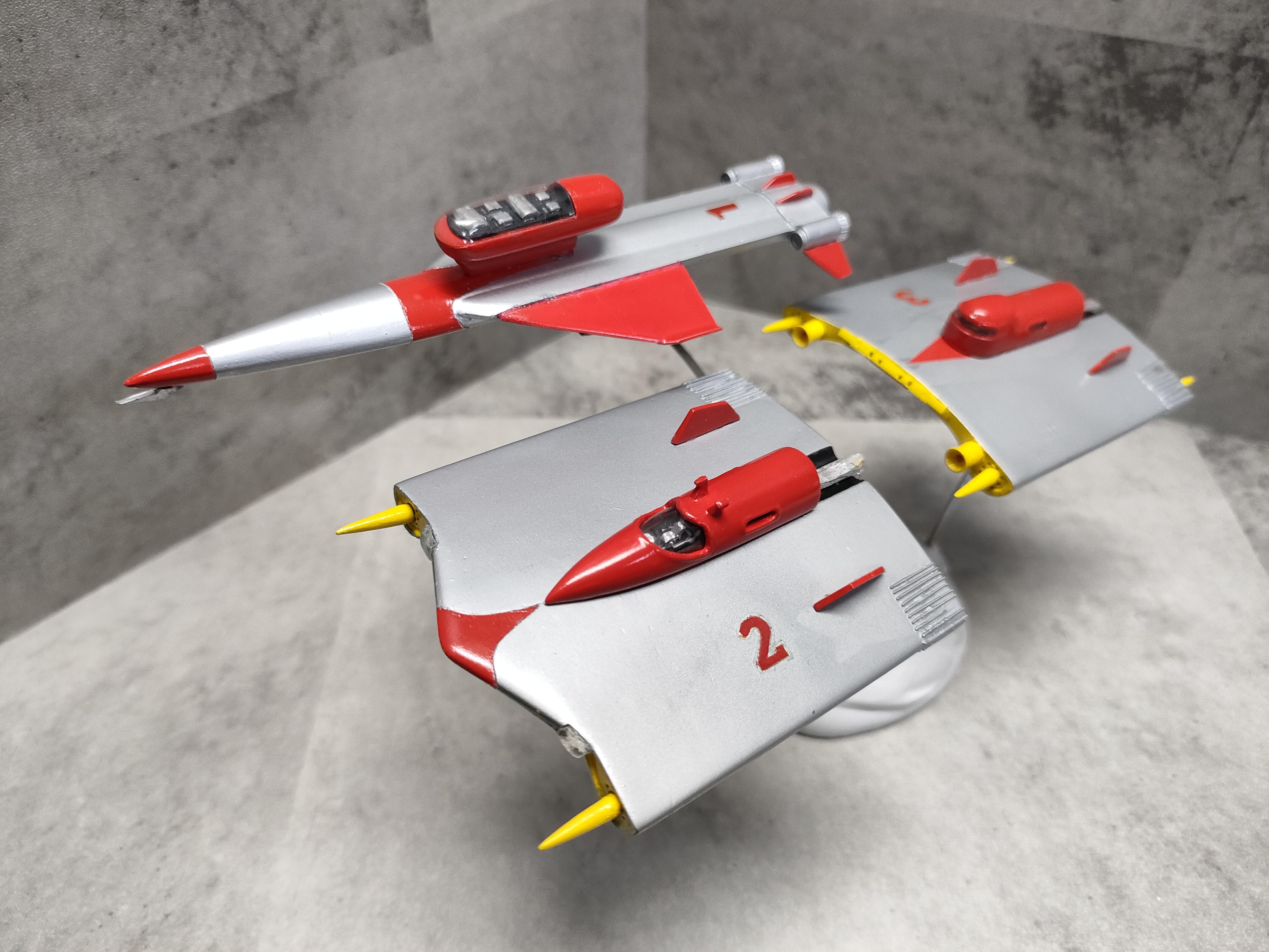 キャプテンウルトラ シュピーゲル号&救急輸送船 キット キャプテン