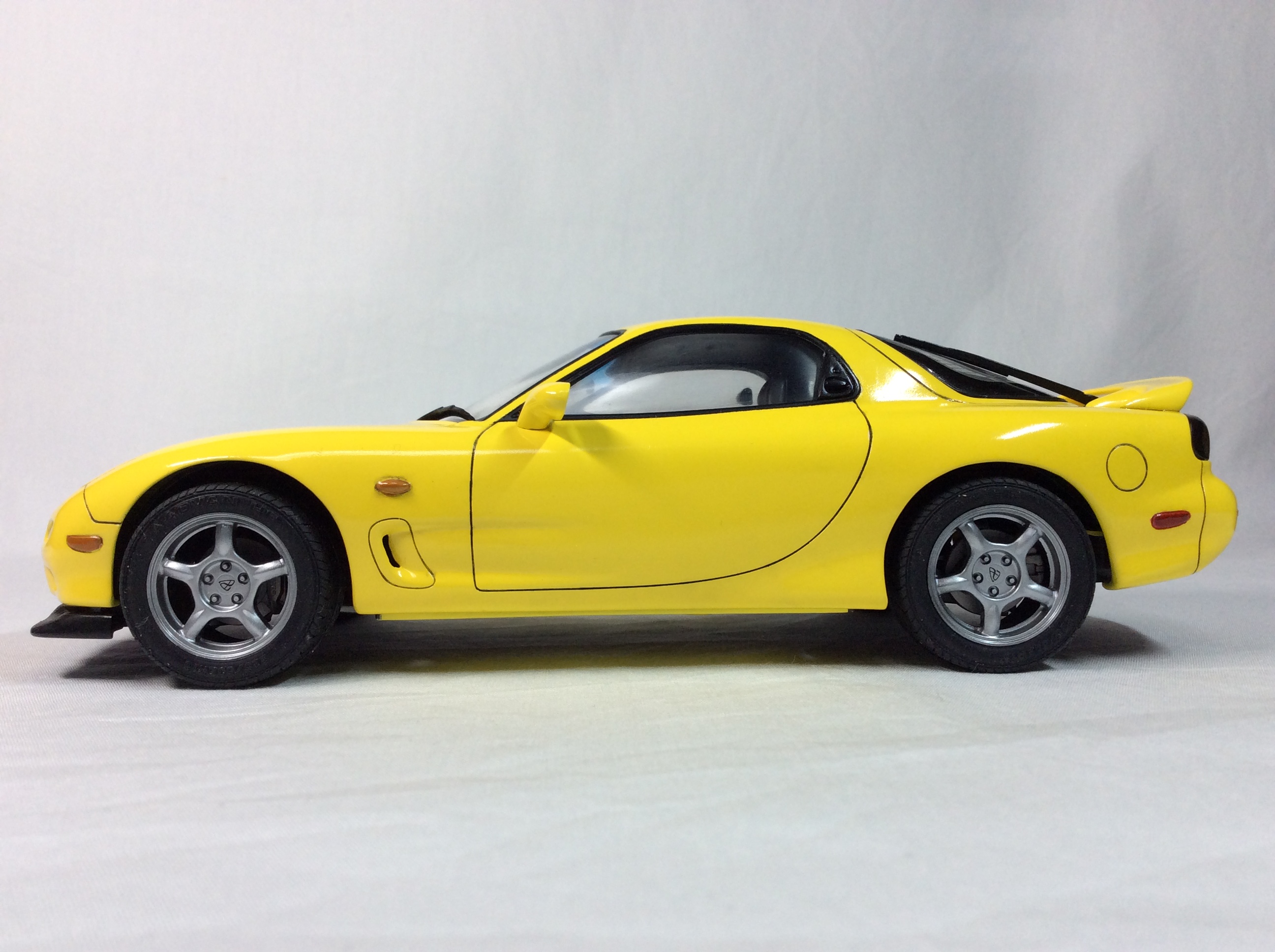 タミヤ 1/24 アンフィニ RX-7(FD3S)｜車・AUTO｜プラモデル・模型投稿