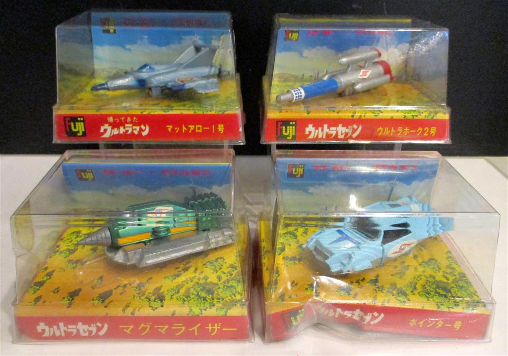 フジホビー ダイカミニ セット ウルトラゼブン 帰って来たウルトラマン