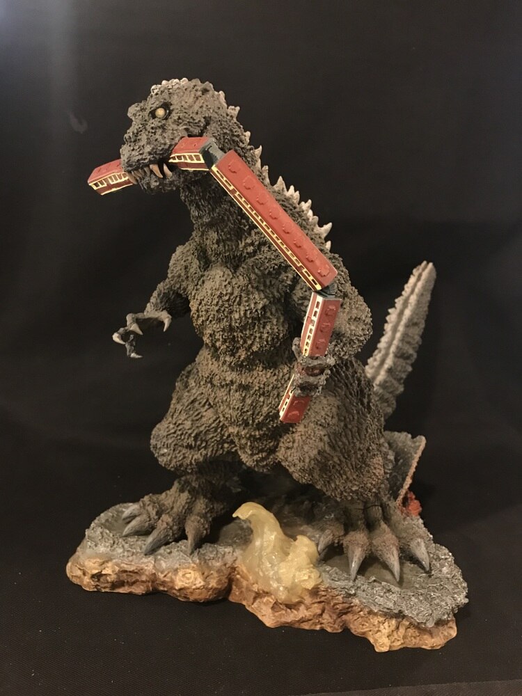 エクスプラス ゴジラ(1954版) 電車咥えver. 東宝30cmシリーズ