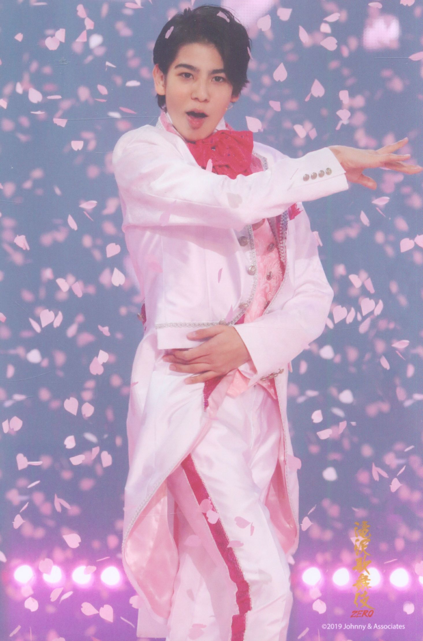 ラウール 滝沢歌舞伎 初期 公式写真 Snow Man 村上 真都 ラウール 公式