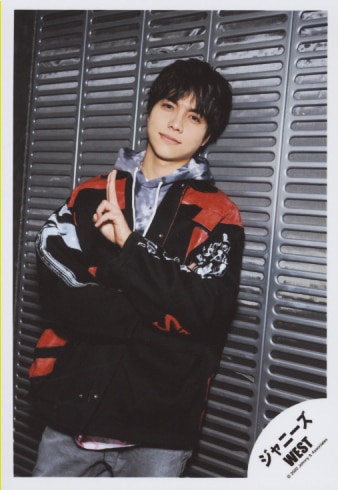 重岡大毅 公式写真