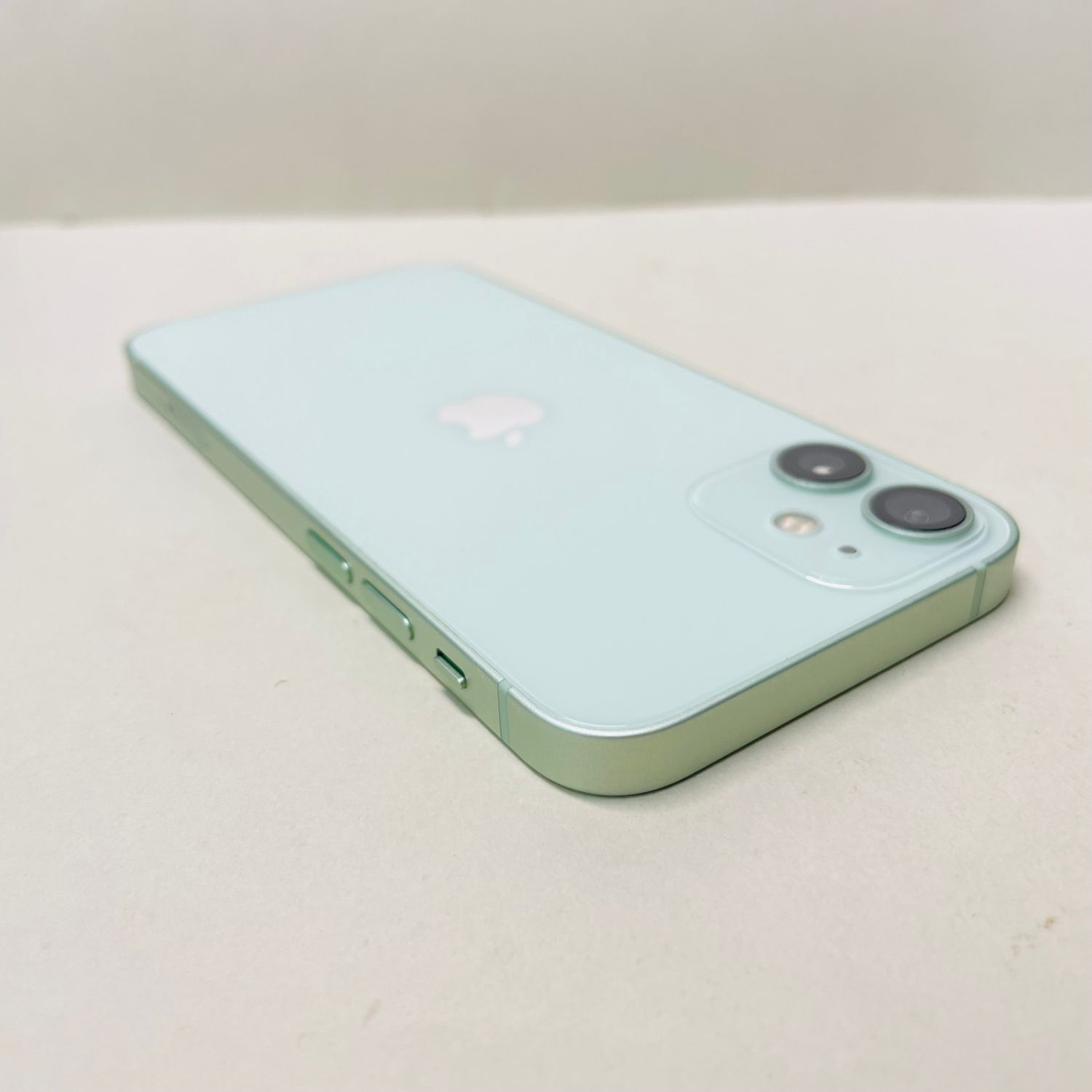 iPhone 12 mini 64GB コレクション バッテリー100%SIMフリー iPhone 12