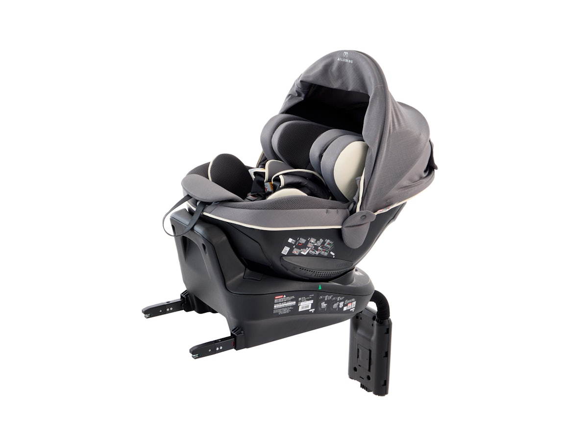 カーメイト エールベベ・クルットR グランス2 BF146をレビュー