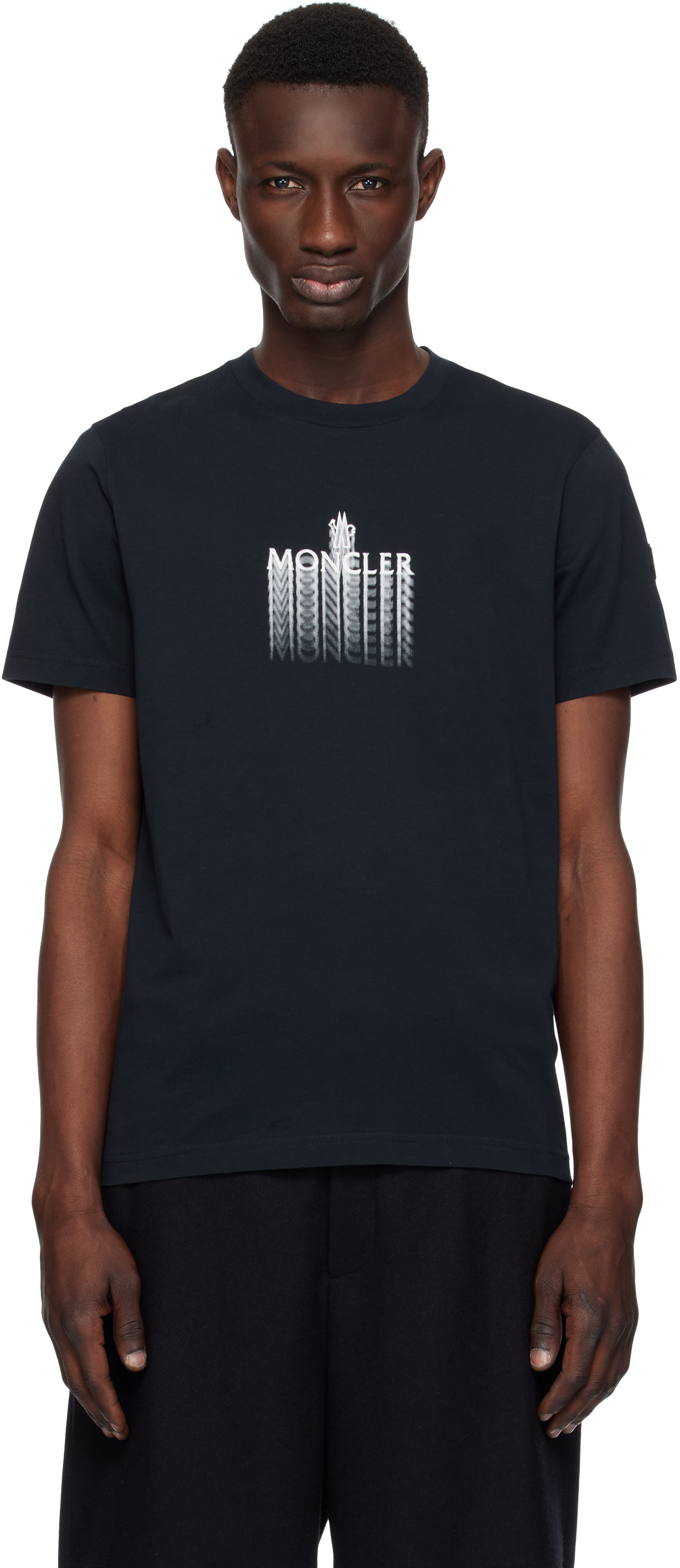 MONCLER ブラック Tシャツ MONCLER Tシャツ(FM51A013)｜阪急百貨店公式