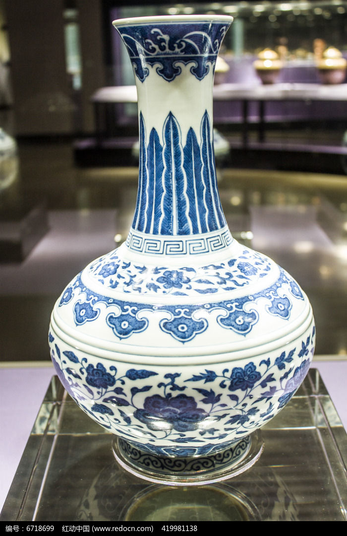 中国美術 青花 纏枝蓮花 武人紋 瓶 高25.5cm(HA374)