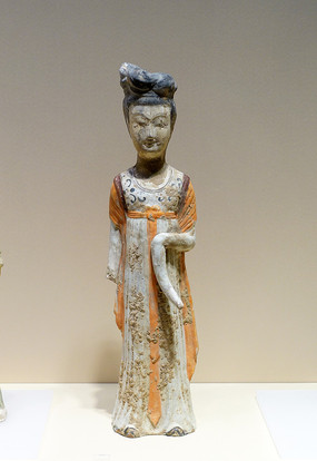 加彩人物俑 中国古陶 古玩 楽人 官女 加彩人物俑 中国古陶 古玩 楽人