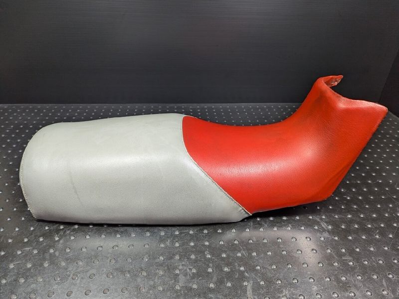 GSX1100S カタナ 純正 GSX1100Sカタナ[53シートカウル]検GSX750SKATANA