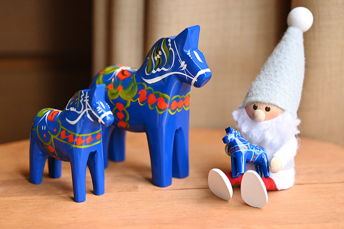 新入荷＞北欧ファン必見！ 待望の、ダーラナホースのお人形が新入荷