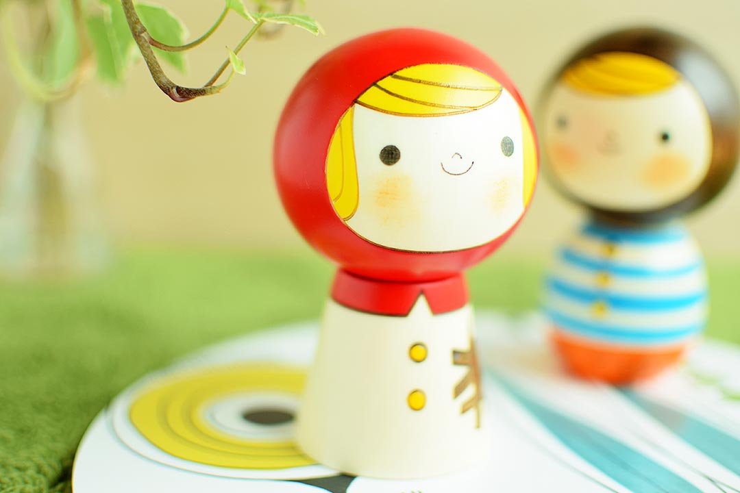 赤ずきん こけし (アカズキンコケシ) - te-nori(てのり)