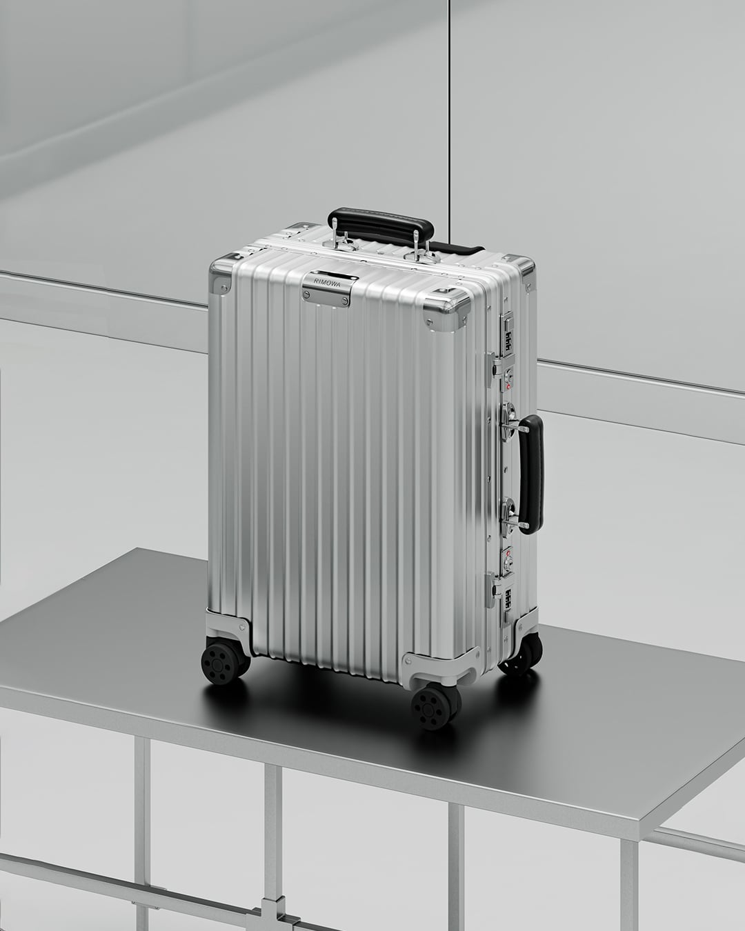 Buy Rimowa Classic Cabin Suitcase | Thingtesting