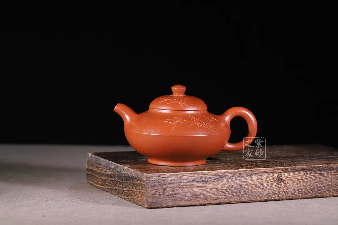 緑屋z□ 中国古玩 貢局 元記 款 朱泥 獅子摘 阿古