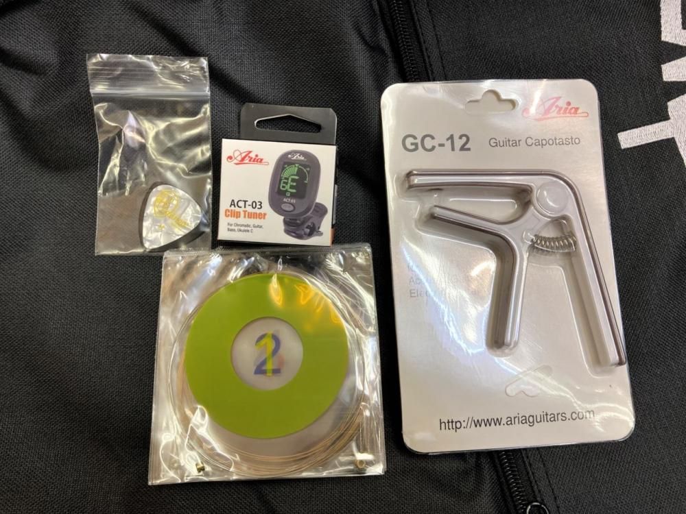 Headway HD-25 NA & 初心者セット（チューナー・カポ・ピック・スペア