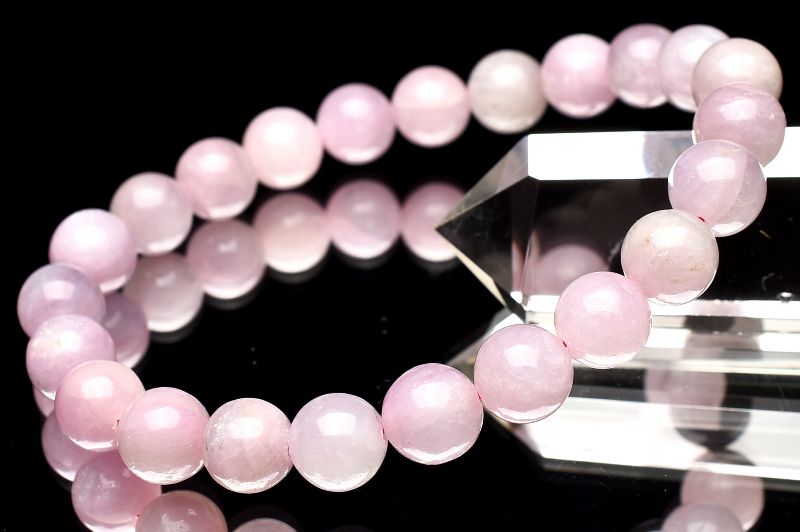 ピンクサファイア ☆ ベトナム産 鉱物標本 原石 宝石 鉱石 ルビー