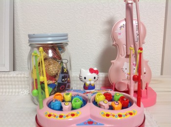☆いちごハウス☆:ハローキティ玩具とおまけ